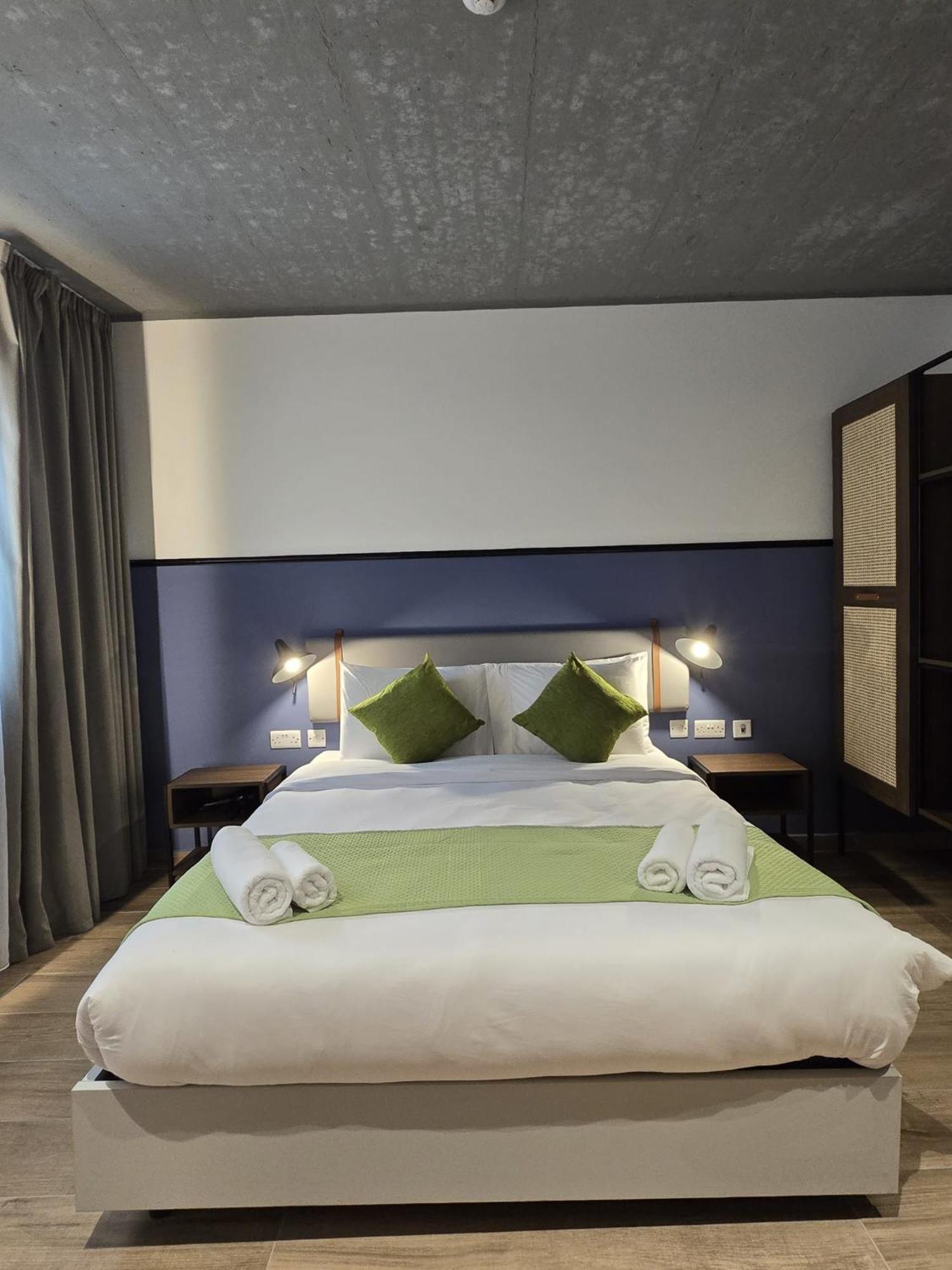 South32 Hotel บีร์เซบบูจา ภายนอก รูปภาพ