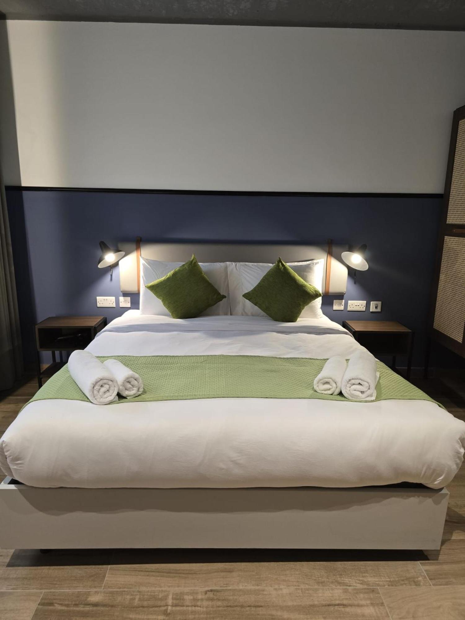 South32 Hotel บีร์เซบบูจา ภายนอก รูปภาพ