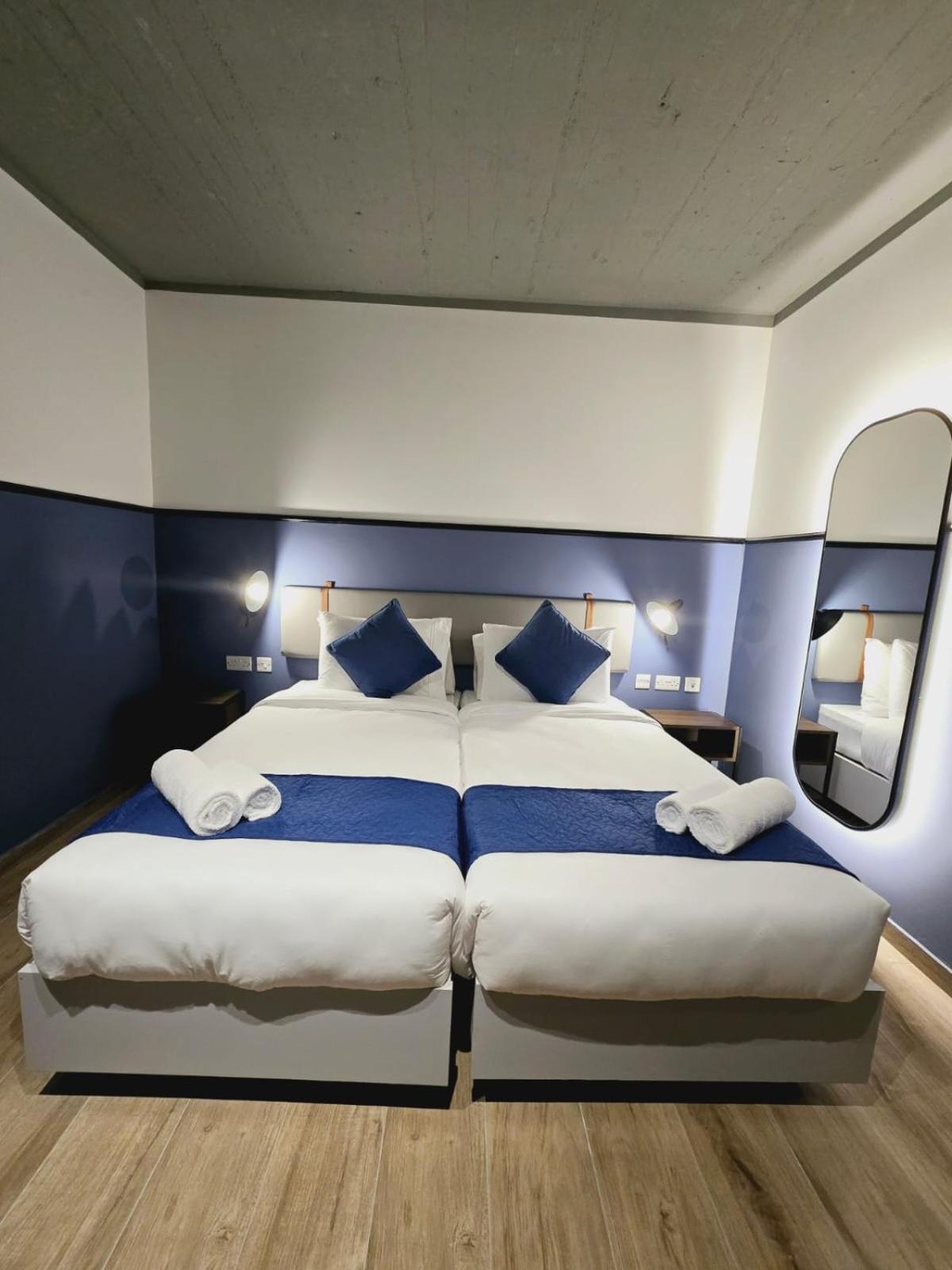 South32 Hotel บีร์เซบบูจา ภายนอก รูปภาพ