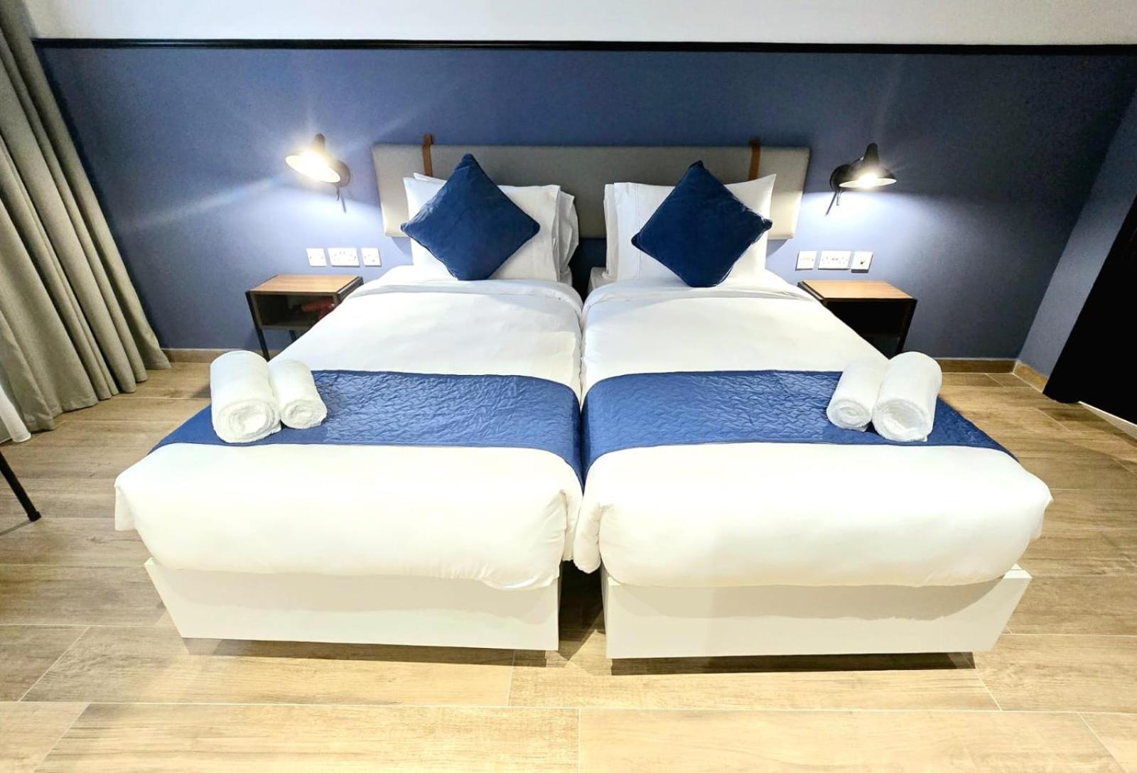 South32 Hotel บีร์เซบบูจา ภายนอก รูปภาพ
