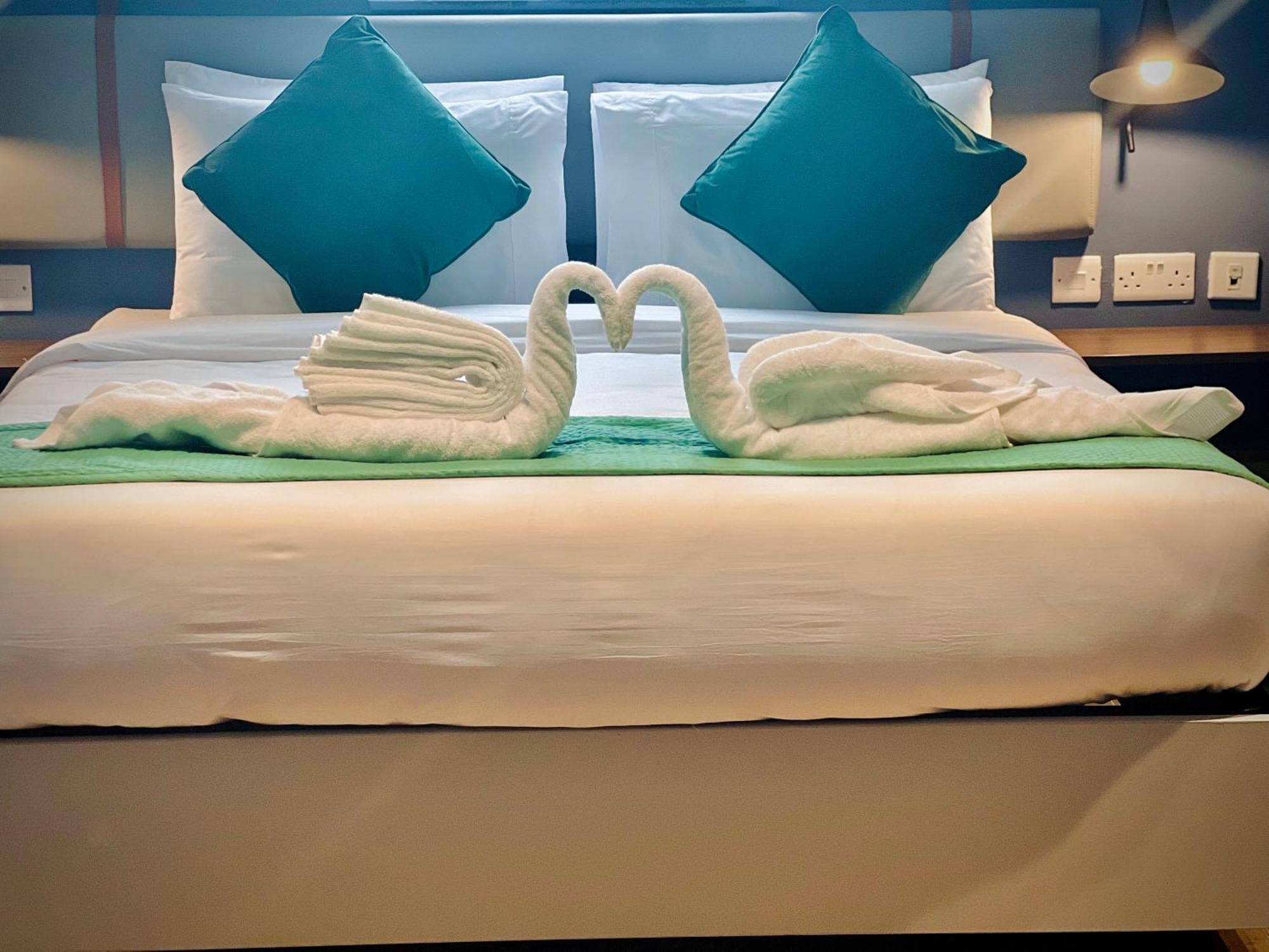 South32 Hotel บีร์เซบบูจา ภายนอก รูปภาพ