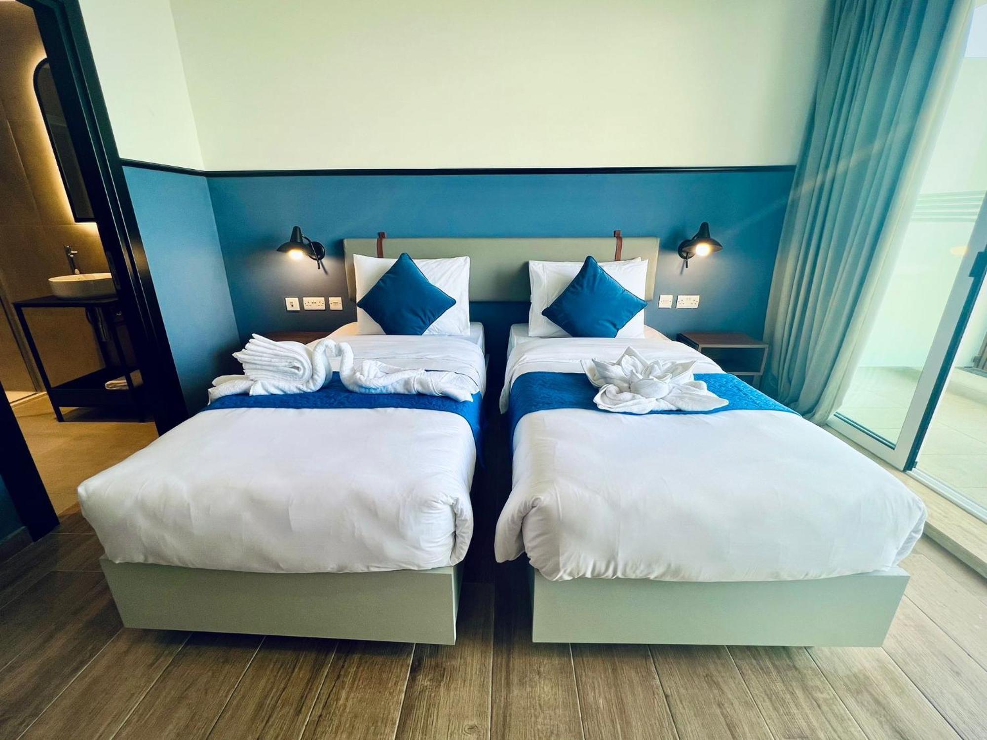 South32 Hotel บีร์เซบบูจา ภายนอก รูปภาพ