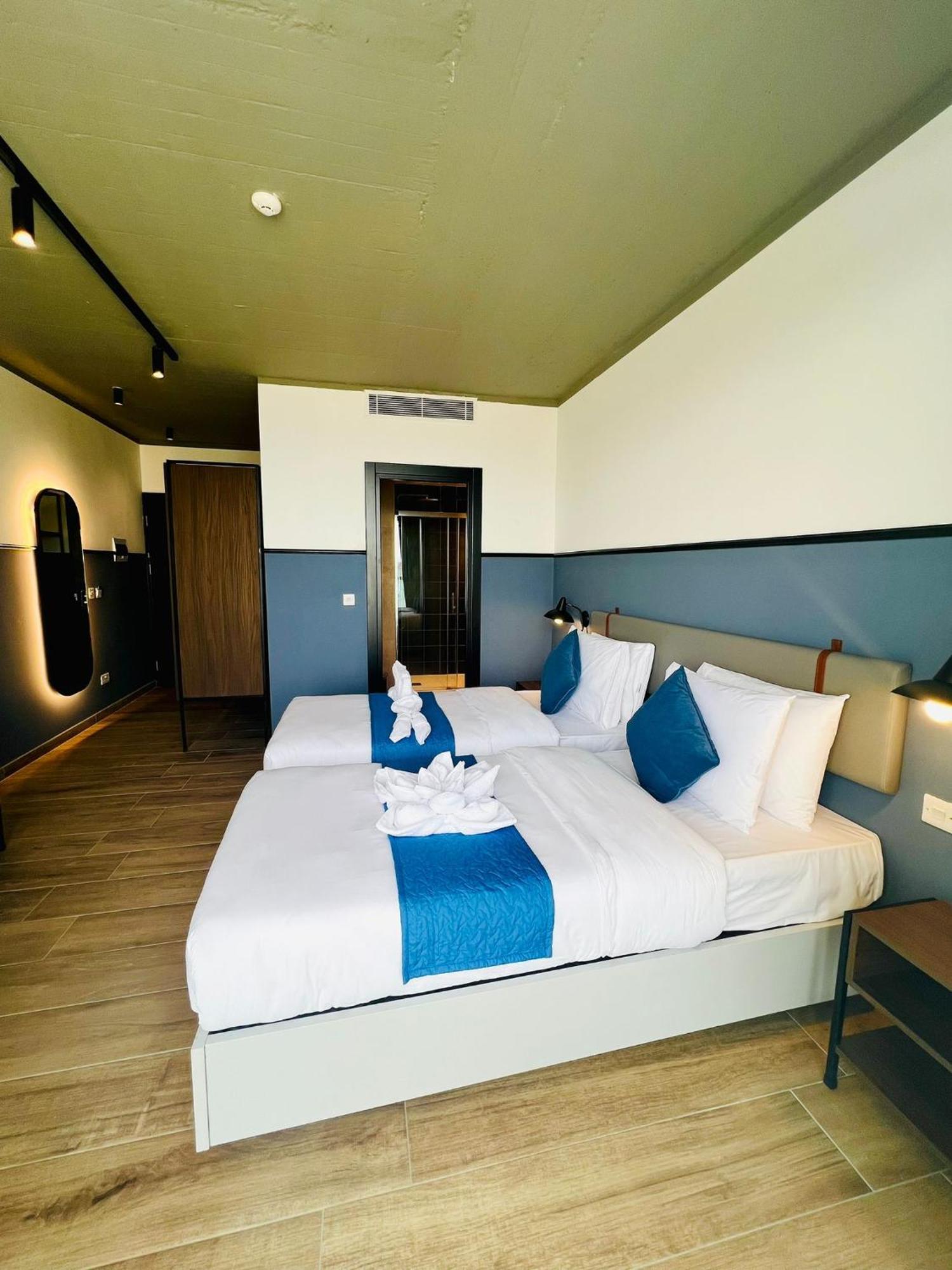 South32 Hotel บีร์เซบบูจา ภายนอก รูปภาพ